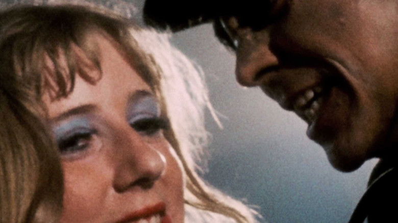 кадр из фильма The Man with Two Heads