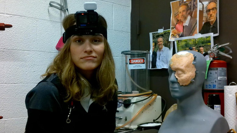 кадр из фильма The Decedent