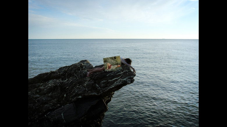 кадр из фильма La casa è una madre è uno specchio