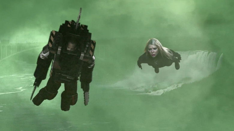 кадр из фильма Акулий торнадо 4: Пробуждение