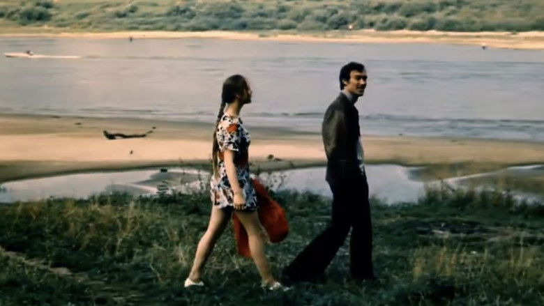 кадр из фильма Чужие письма