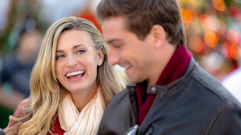 кадр из фильма Christmas in Love