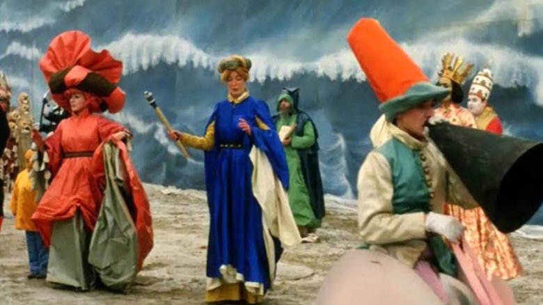 кадр из фильма Seven Women, Seven Sins