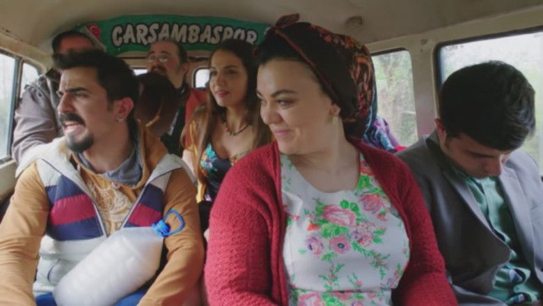 кадр из фильма Nasıl Yani