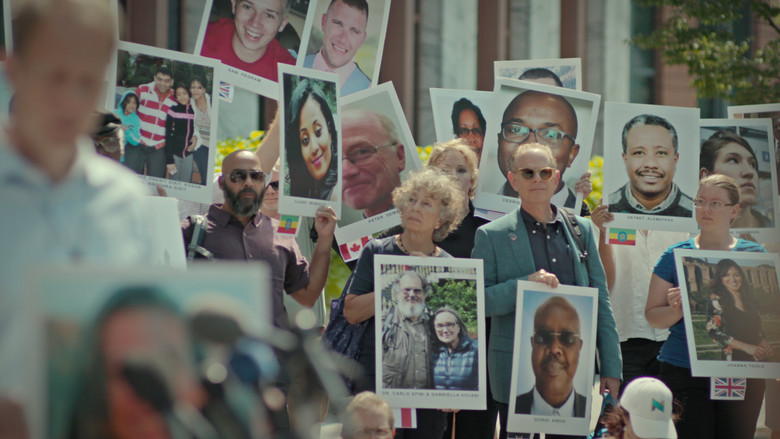 кадр из фильма Крушение: дело против Boeing