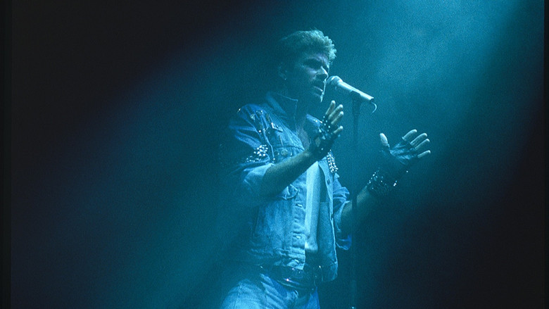 кадр из фильма George Michael: The Faith Tour