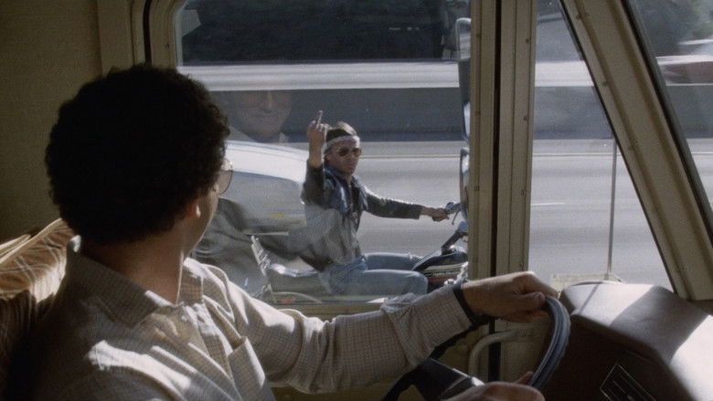 кадр из фильма Потерянные в Америке