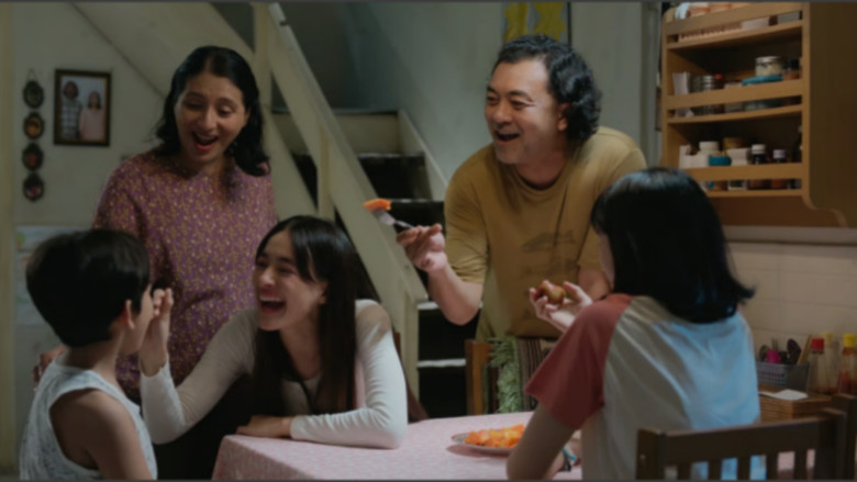 кадр из фильма Sampai Titik Terakhirmu