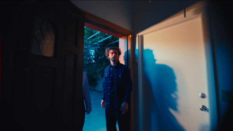 кадр из фильма Proxy