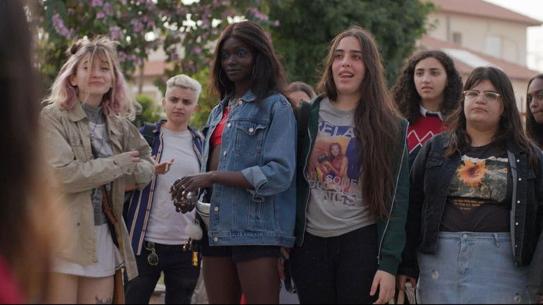 кадр из фильма בנות כמונו