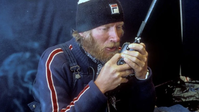 кадр из фильма K2 La Montagne Inachevée