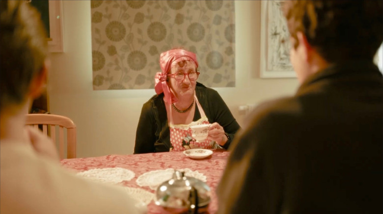 кадр из фильма Cottage Pie