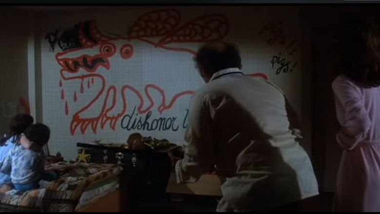 кадр из фильма Амитивилль 2: Одержимость