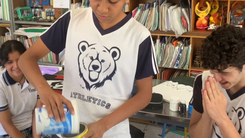 кадр из фильма The School