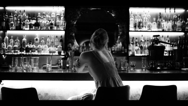 кадр из фильма Interloper