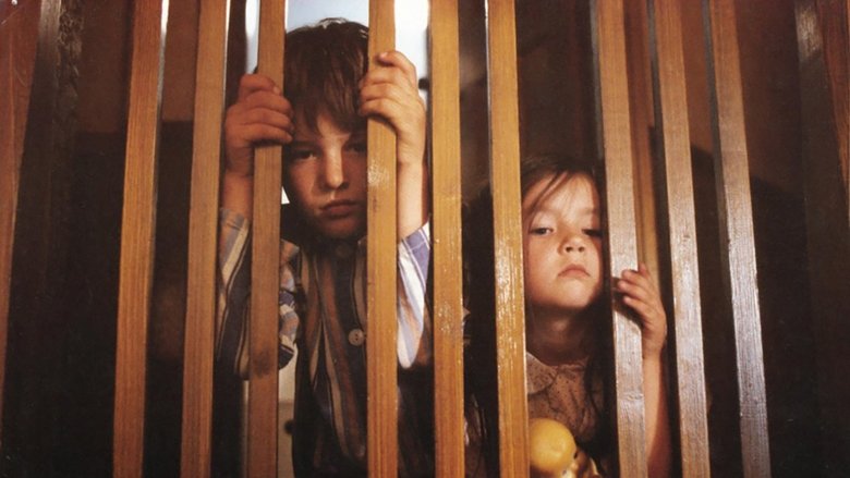 кадр из фильма Надежда и слава