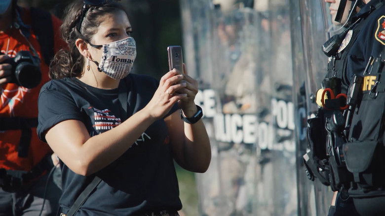 кадр из фильма American Selfie: One Nation Shoots Itself