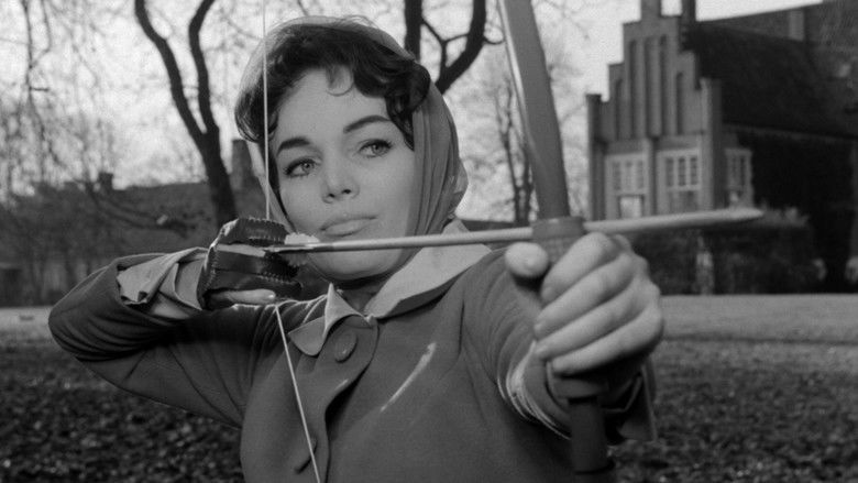 кадр из фильма Красный круг