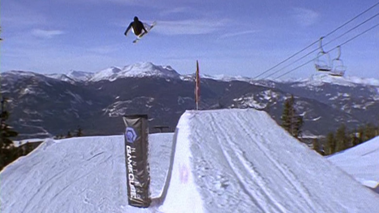 кадр из фильма Reflection