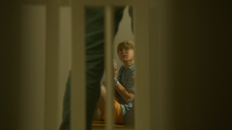 кадр из фильма Whispers of the Waves