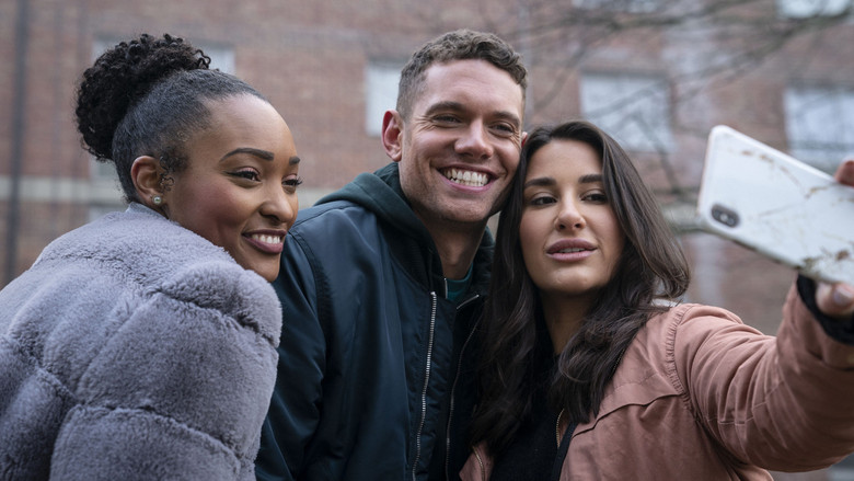 кадр из фильма Make Me Famous