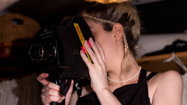 кадр из фильма Overdose Surrealista