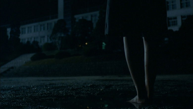 кадр из фильма Шёпот стен