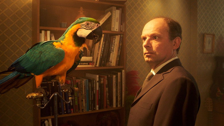 кадр из фильма Le passe-muraille