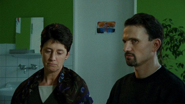 кадр из фильма Garden of Love