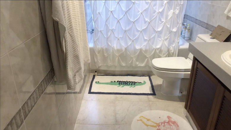 кадр из фильма Bob the Soap