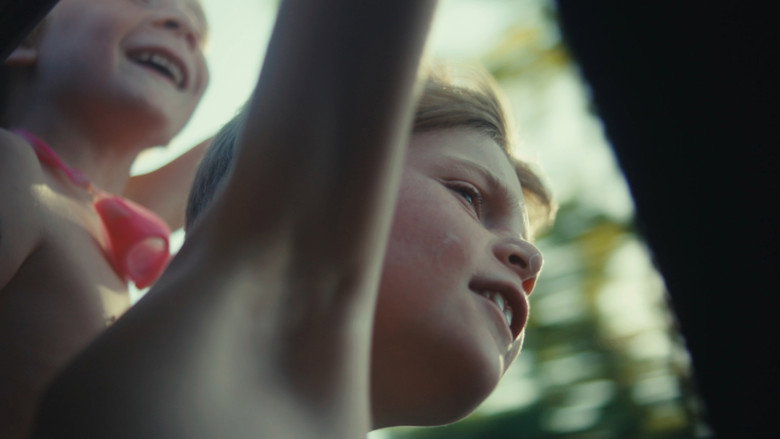 кадр из фильма Tin Castle