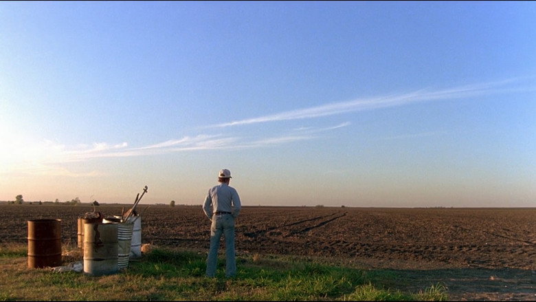 кадр из фильма Нежное милосердие