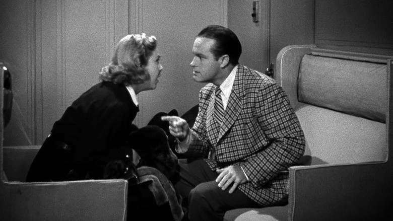 кадр из фильма Моя любимая блондинка