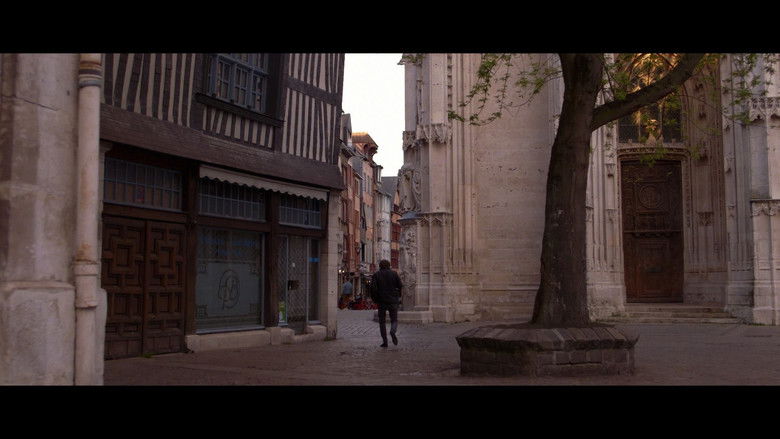 кадр из фильма Belle de nuit