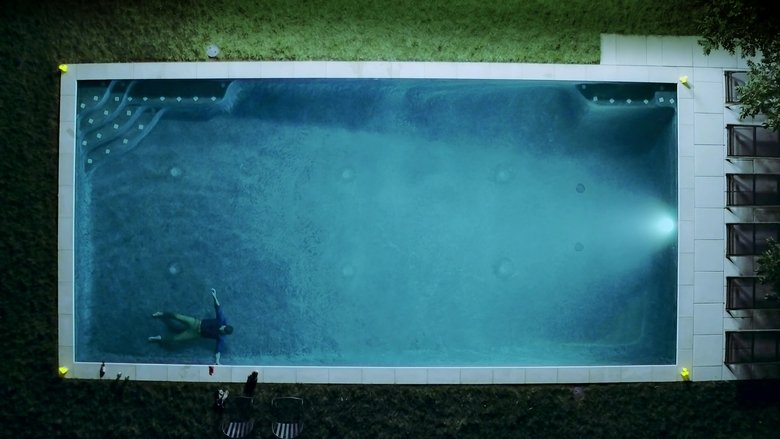 кадр из фильма The Middle of X