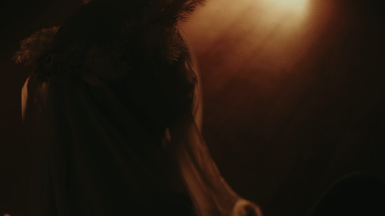 кадр из фильма The Shroud