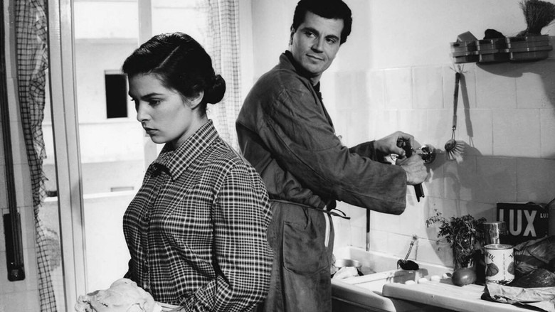 кадр из фильма Солнце в глаза