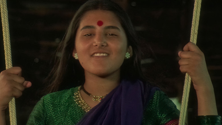 кадр из фильма गोदाम