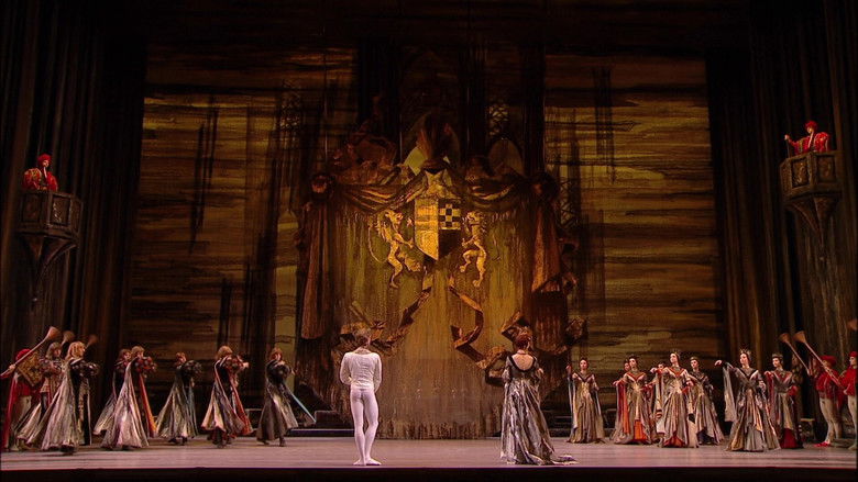 кадр из фильма Tchaikovsky - Swan Lake (The Bolshoi Ballet Collection)