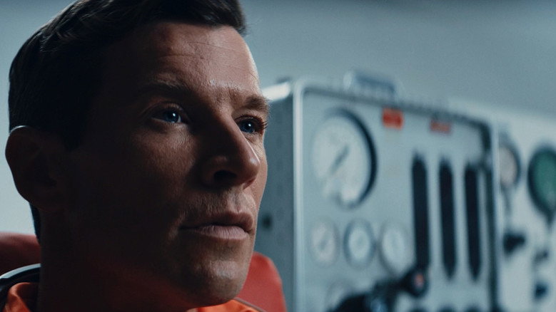 кадр из фильма Edge of Space