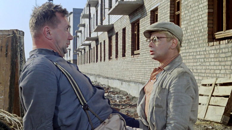 кадр из фильма Операция «Ы» и другие приключения Шурика