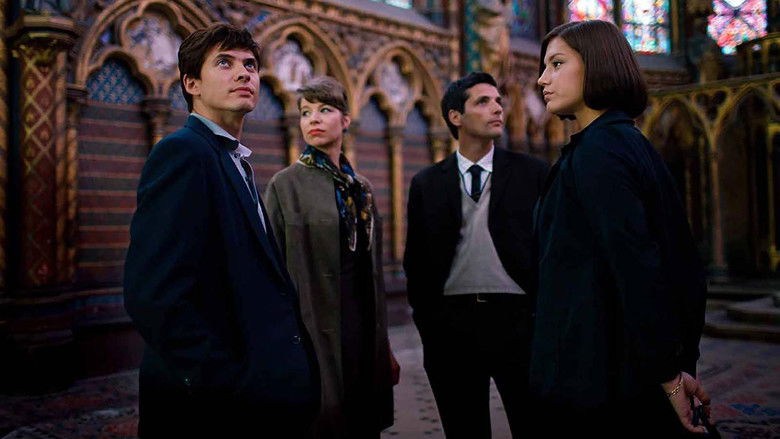 кадр из фильма Нуреев. Белый ворон