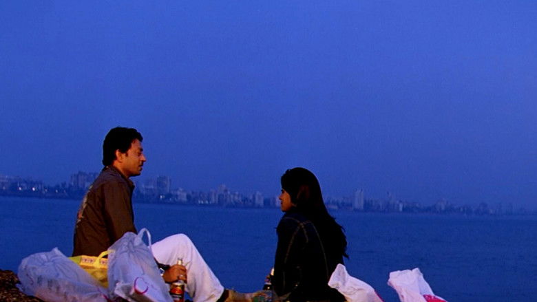 кадр из фильма Жизнь в... метро