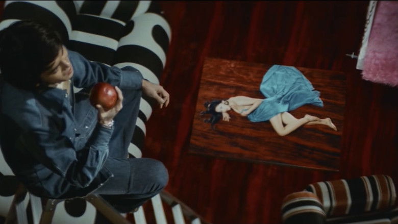 кадр из фильма 夜の演歌　しのび恋