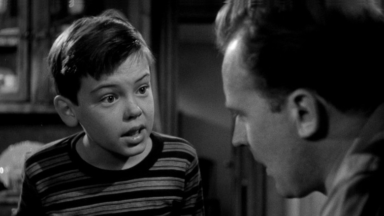 кадр из фильма Окно