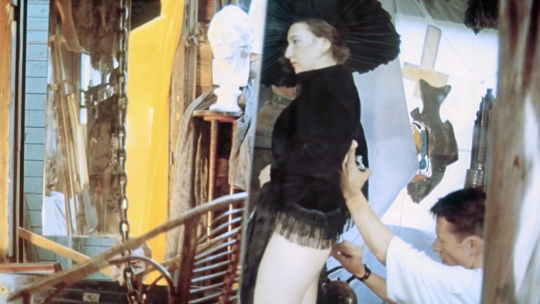 кадр из фильма Портрет без обличчя. Олександра Екстер