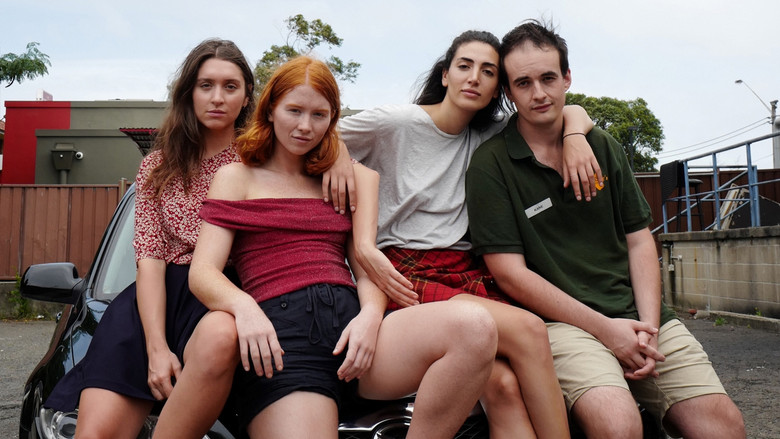 кадр из фильма Suburban Wildlife