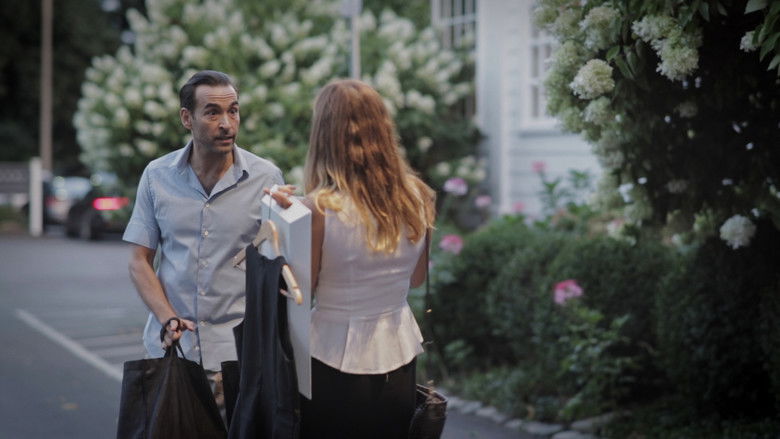 кадр из фильма Batsh*t Bride