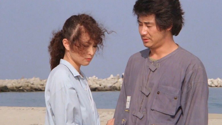 кадр из фильма 부나비는 황혼이 슬프다