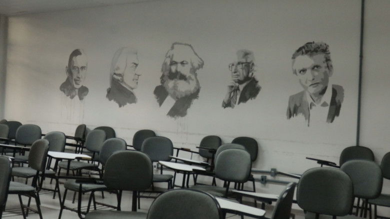 кадр из фильма O que é economia? uma breve introdução